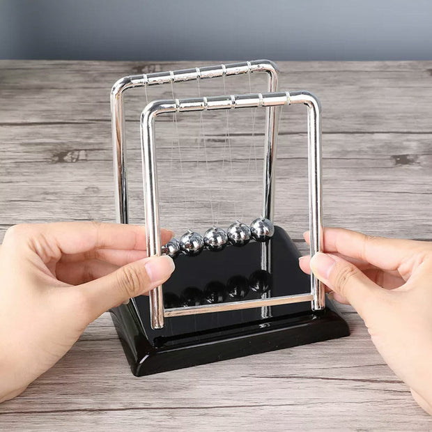 Newtons Cradle Steel Balance Ball Physics Science Pendulum Early Development Educational Desktop Toy Gift Office DecorationNewtons Cradle Pendulum Balance Ball Perpetual Motion Physics Decor Gift